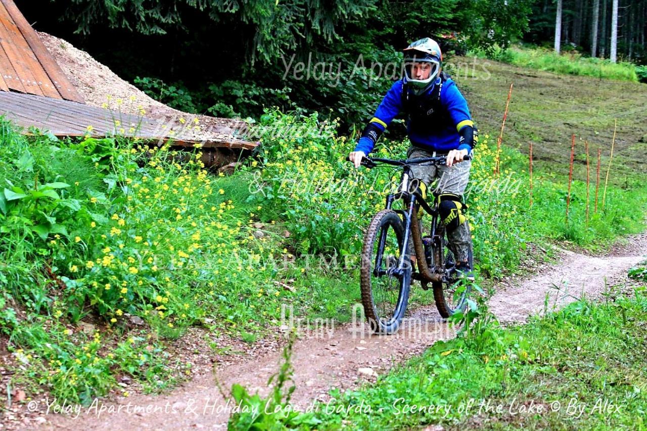 Yelay Apartments & Holiday Lago Di Garda Raffa エクステリア 写真